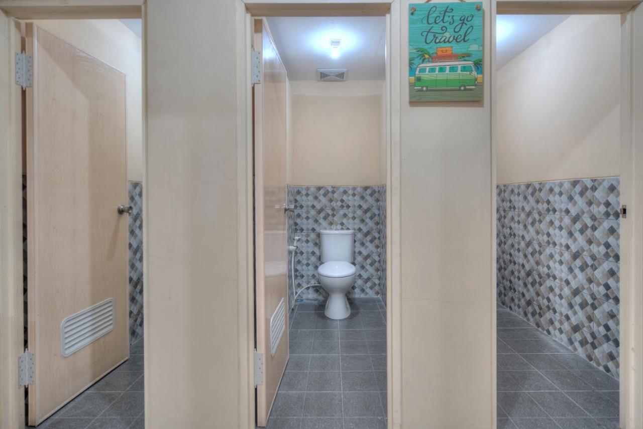 Bata Merah Homestay Баньюванги Экстерьер фото