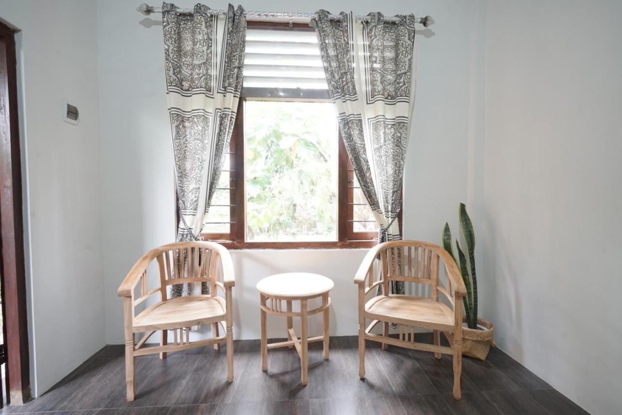 Bata Merah Homestay Баньюванги Экстерьер фото