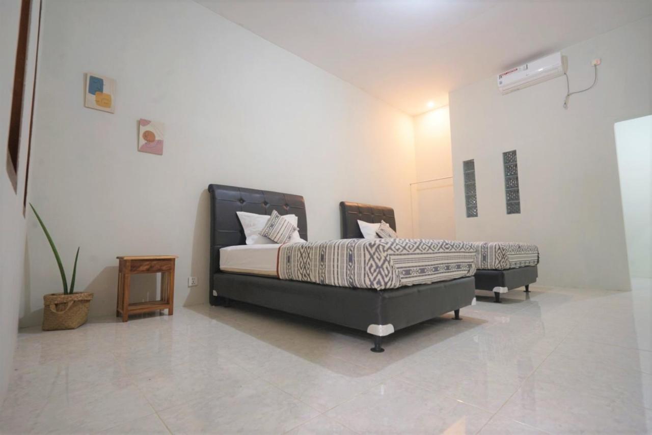 Bata Merah Homestay Баньюванги Экстерьер фото