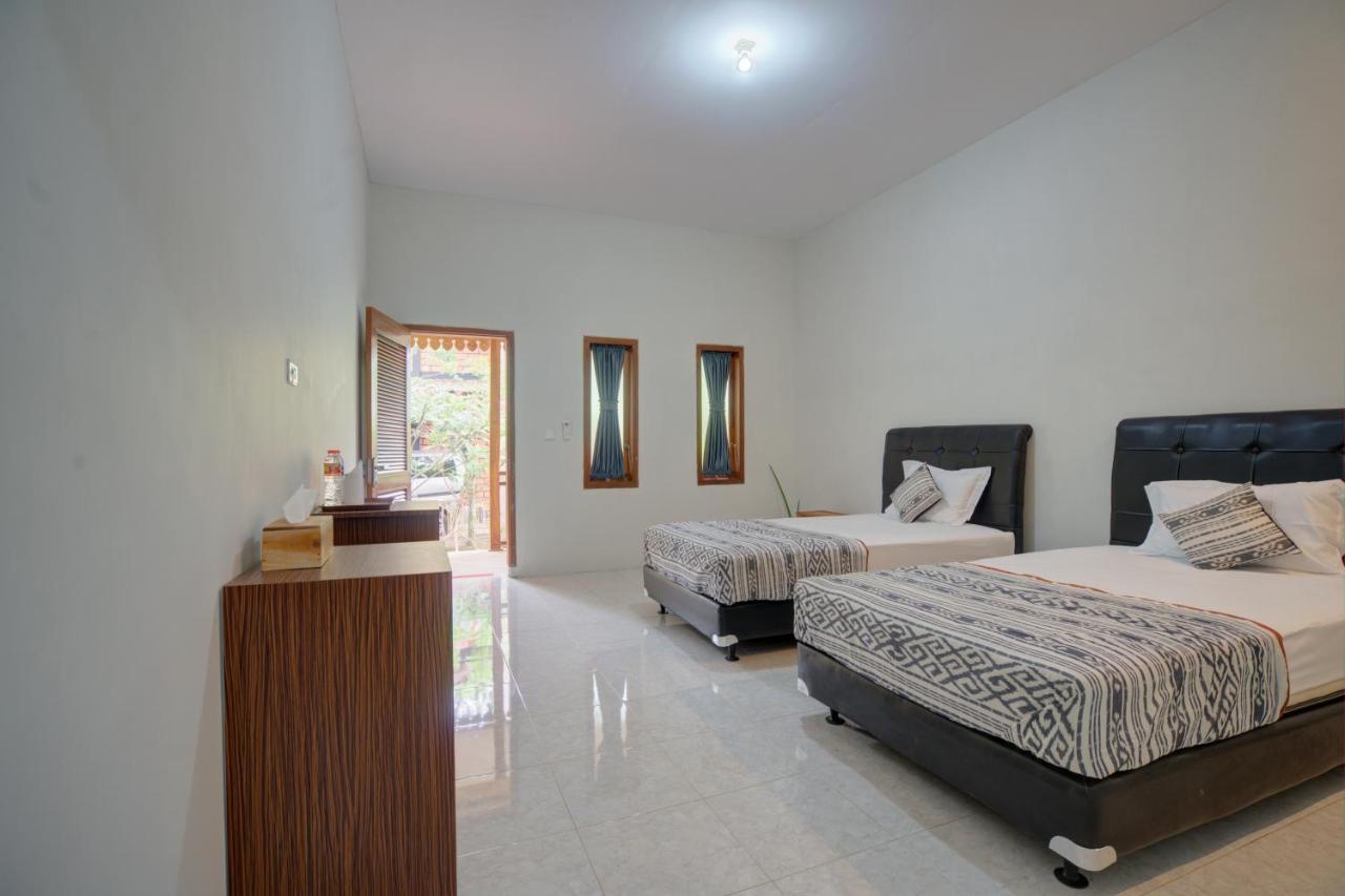 Bata Merah Homestay Баньюванги Экстерьер фото