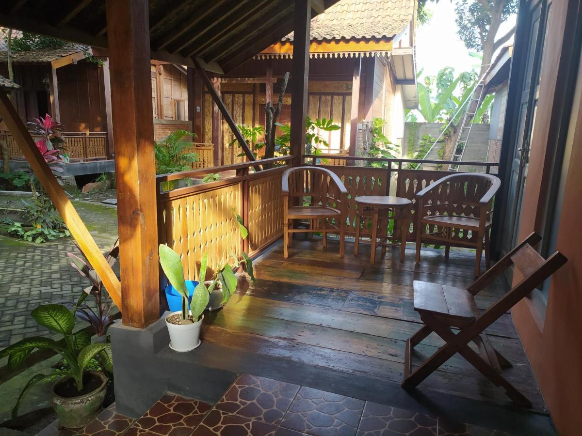 Bata Merah Homestay Баньюванги Экстерьер фото
