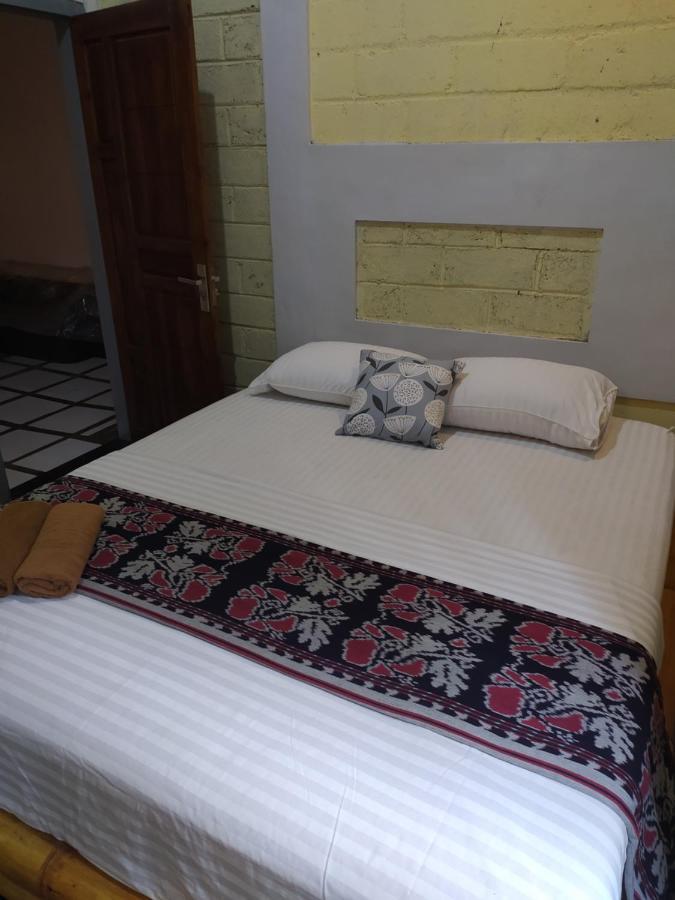 Bata Merah Homestay Баньюванги Экстерьер фото