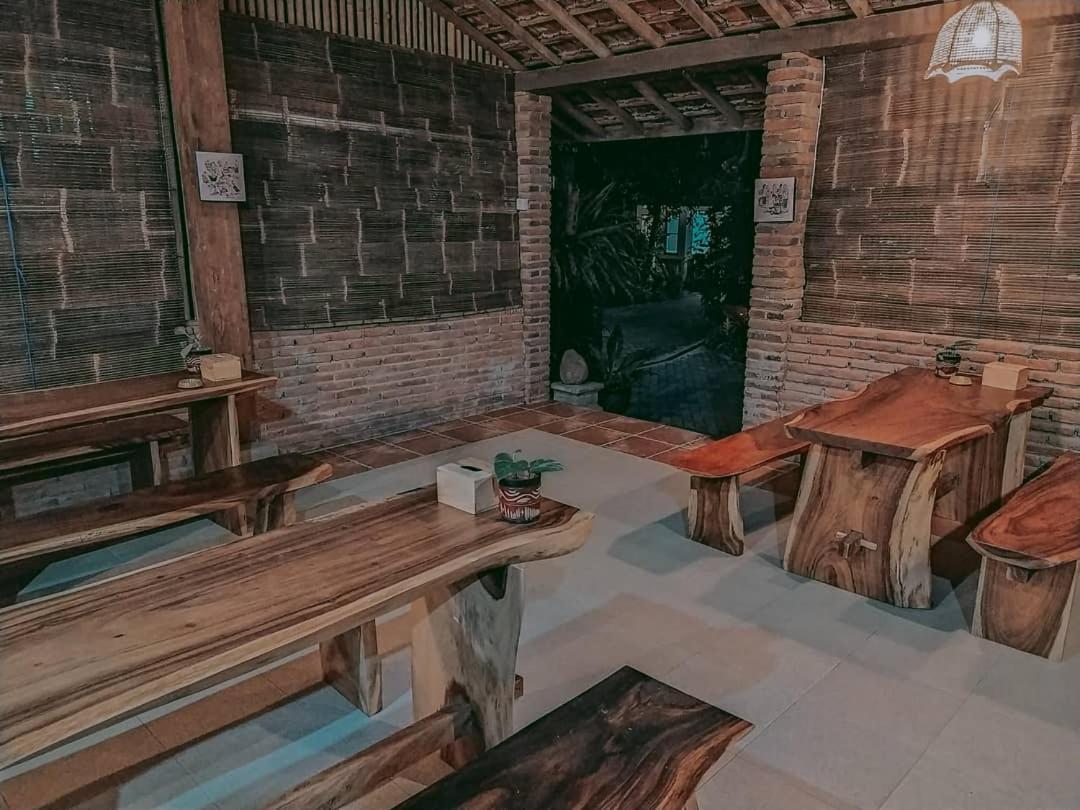 Bata Merah Homestay Баньюванги Экстерьер фото