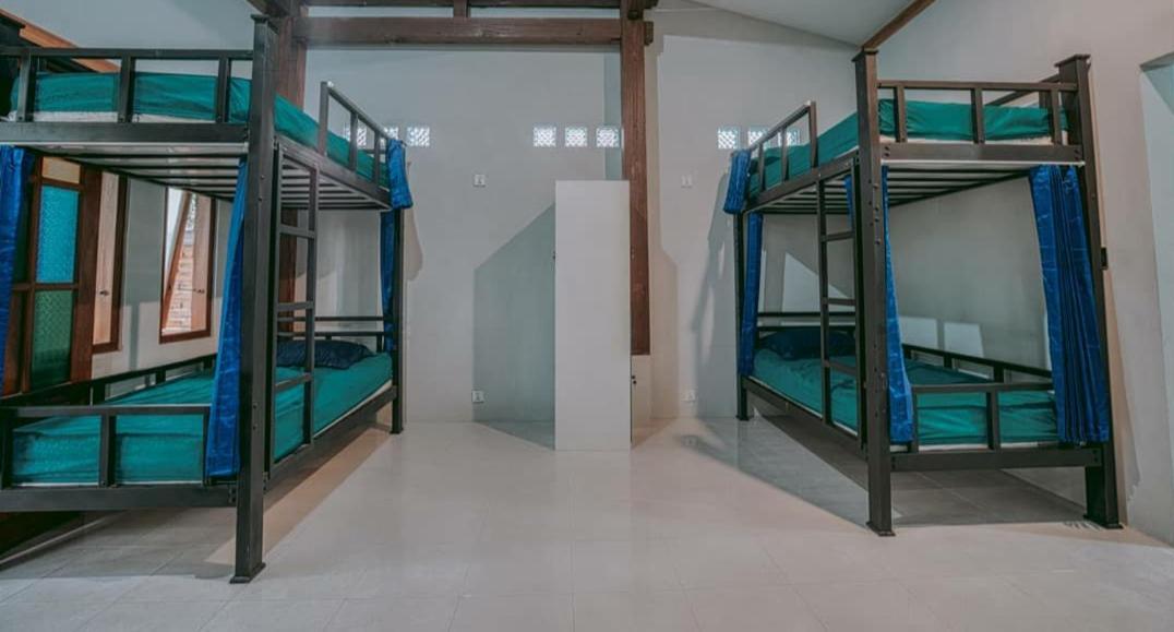 Bata Merah Homestay Баньюванги Экстерьер фото